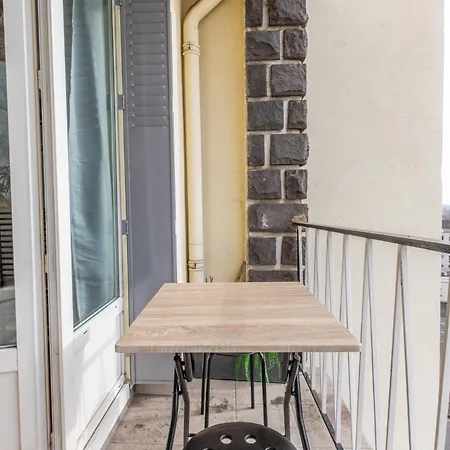 Cosy T1 Lavoisier équipée Avec Balcon Cl-fd *