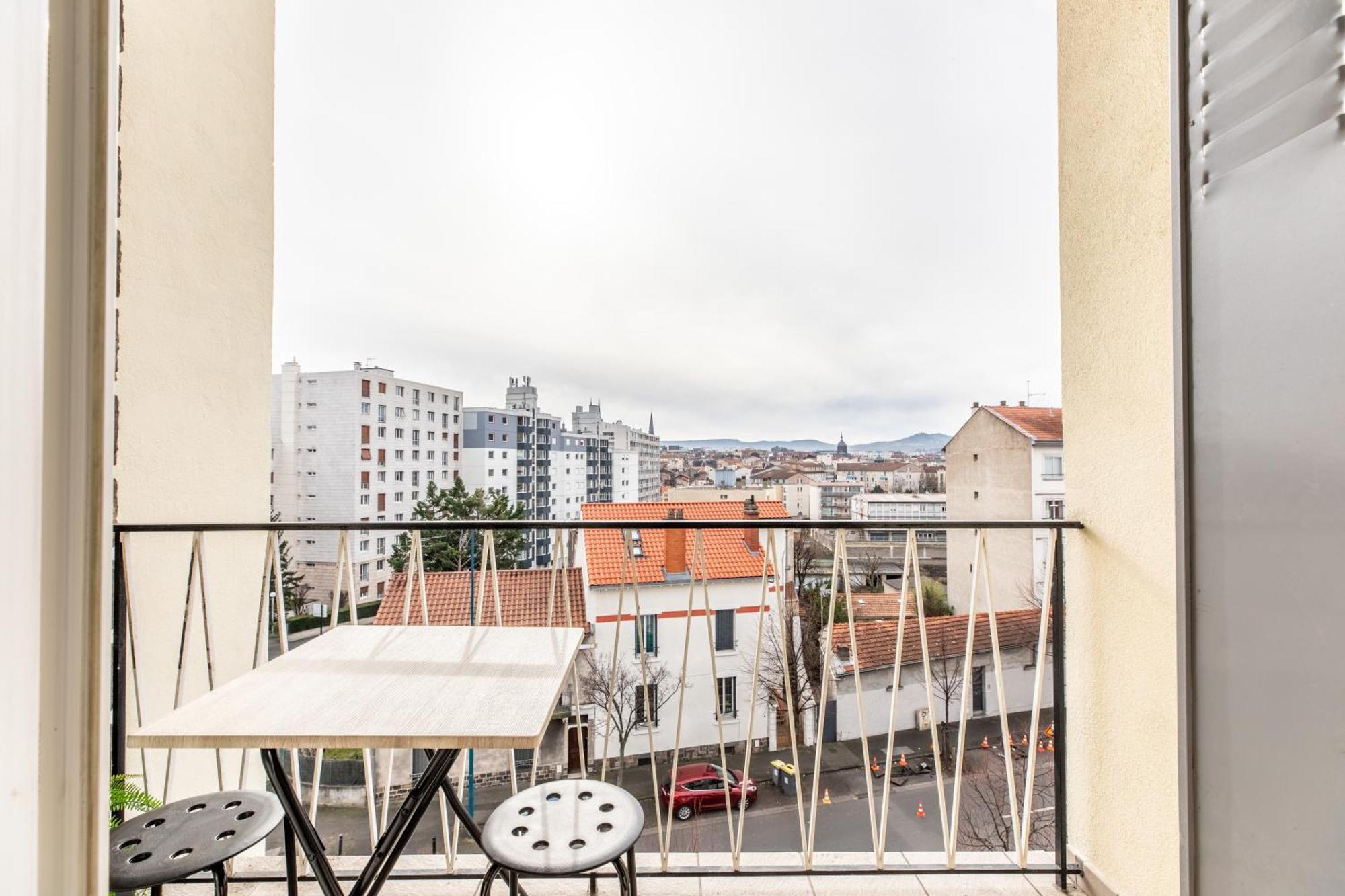 Cosy T1 Lavoisier Equipee Avec Balcon Cl-fd Clermont-Ferrand
