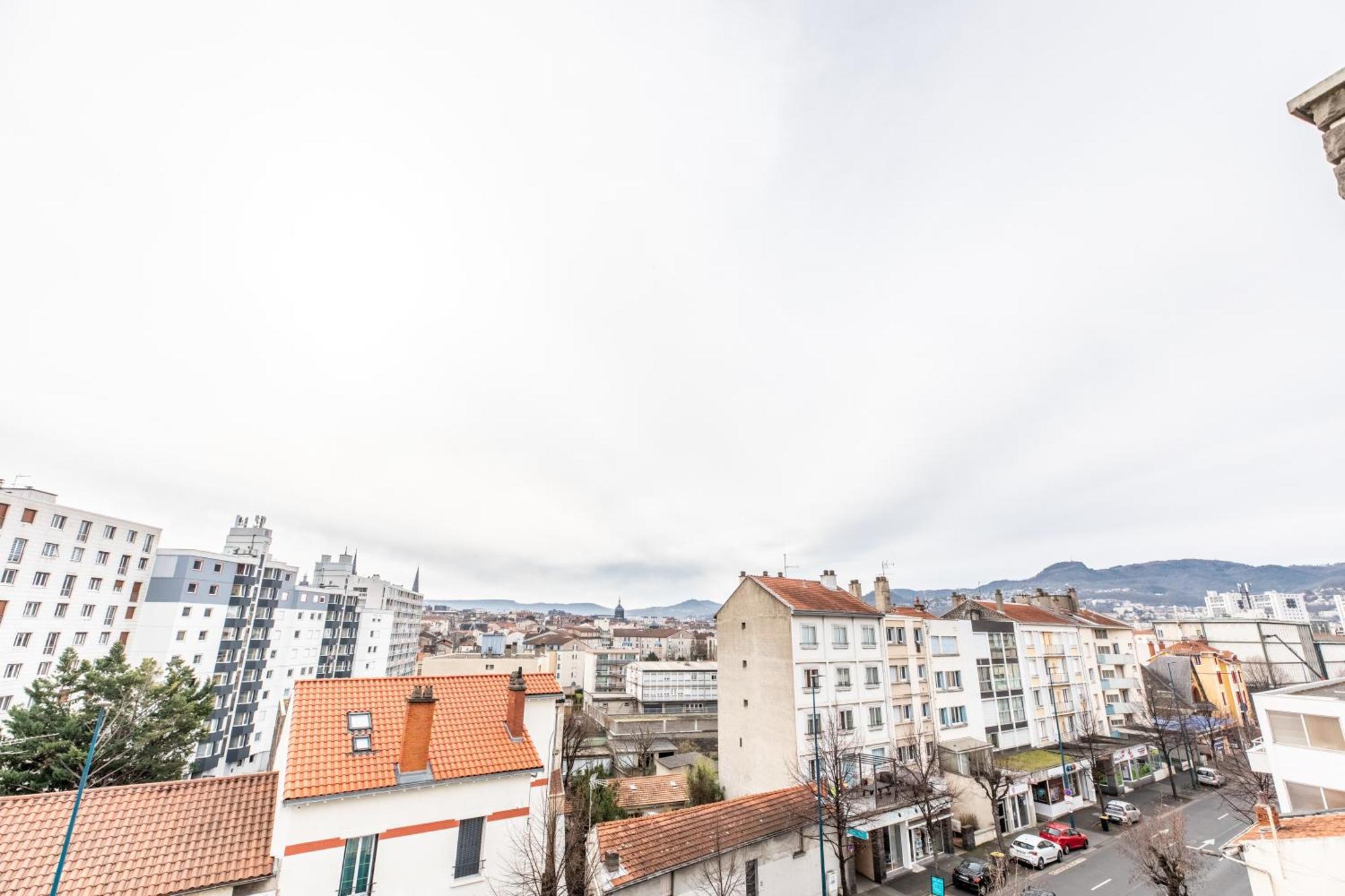 Apartment Cosy T1 Lavoisier Equipee Avec Balcon Cl-fd Clermont-Ferrand